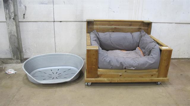 kantine/kantoor hondensofa met mand