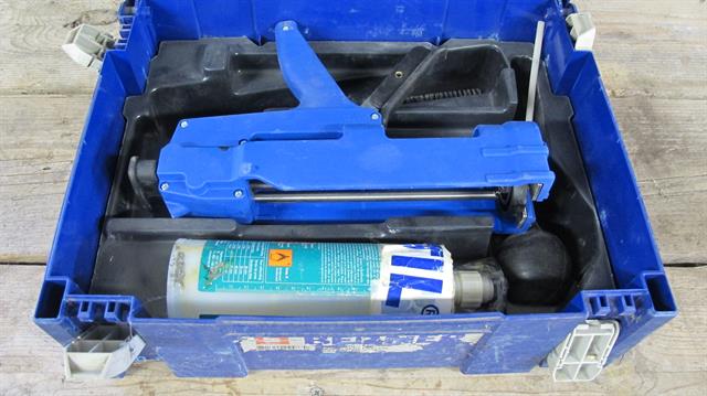 Diversen kitspuit Berner