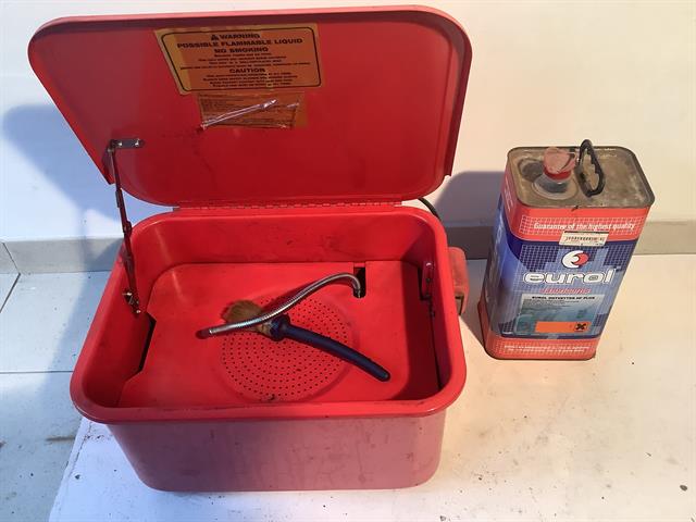 ontvetterbak met vloeistof HBM