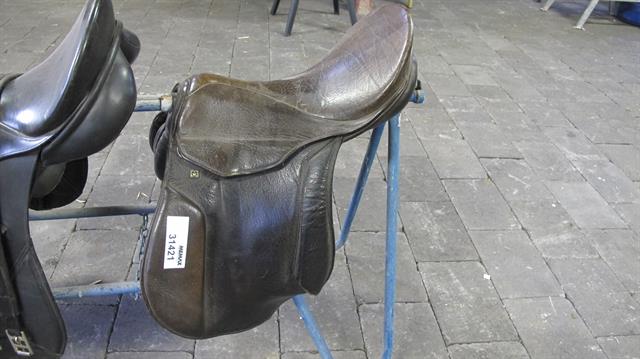 Branche gerichte artikelen zadel voor een paard Stuber