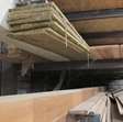 Diversen complete houtvoorraad o.a. 2 kuub kozijnhout 7